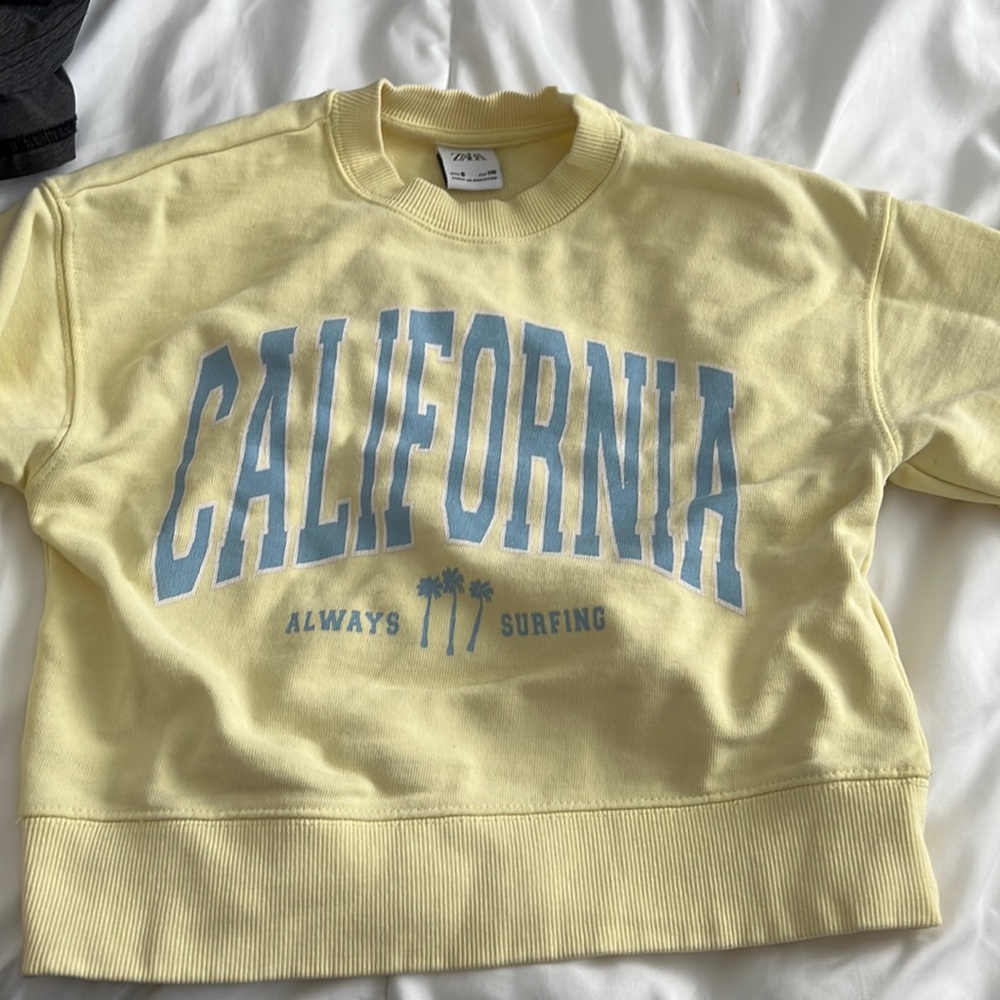 Zara little girls sweater size 6